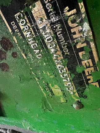 Image of John Deere 843 equipment image 1