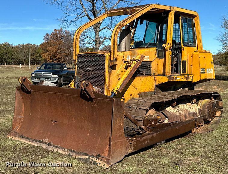 Image of John Deere 850 Primary image