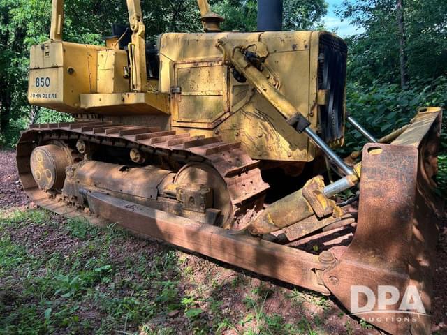 Image of John Deere 850 equipment image 3