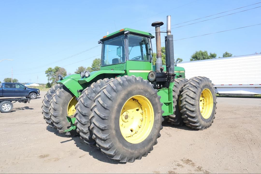 Image of John Deere 8650 Primary image