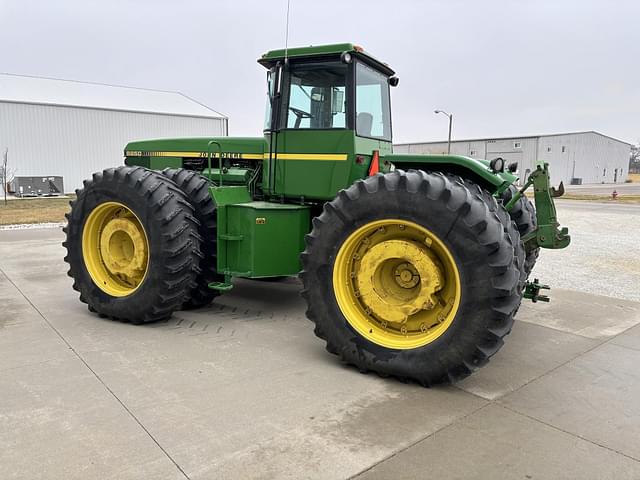 Image of John Deere 8850 equipment image 4