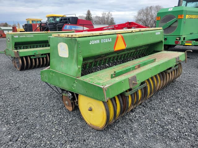 Image of John Deere 9300 equipment image 1