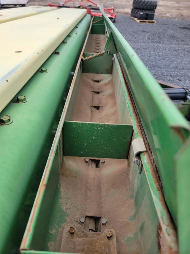 Image of John Deere 9300 equipment image 4
