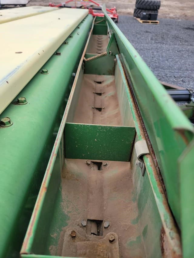 Image of John Deere 9300 equipment image 4