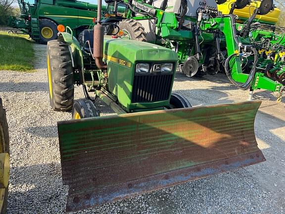 Image of John Deere 950 equipment image 4