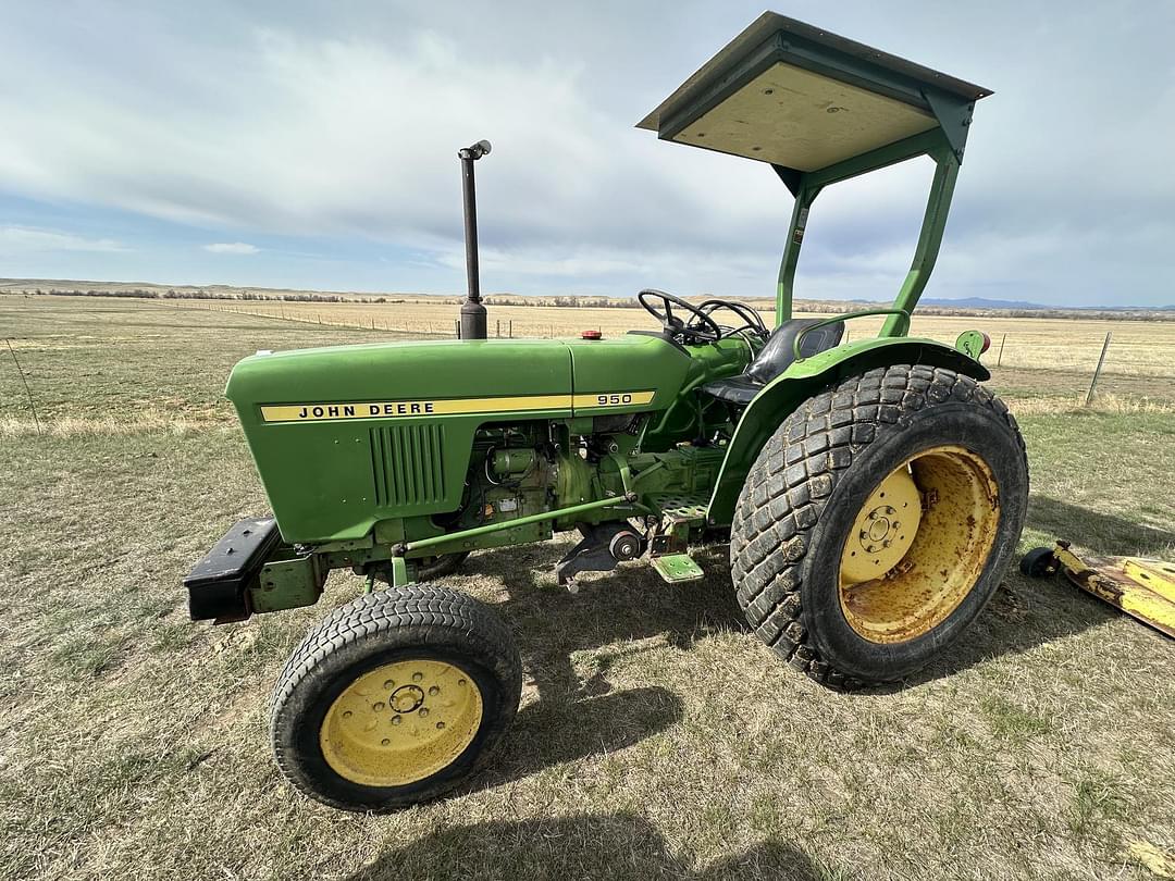 Image of John Deere 950 Primary image