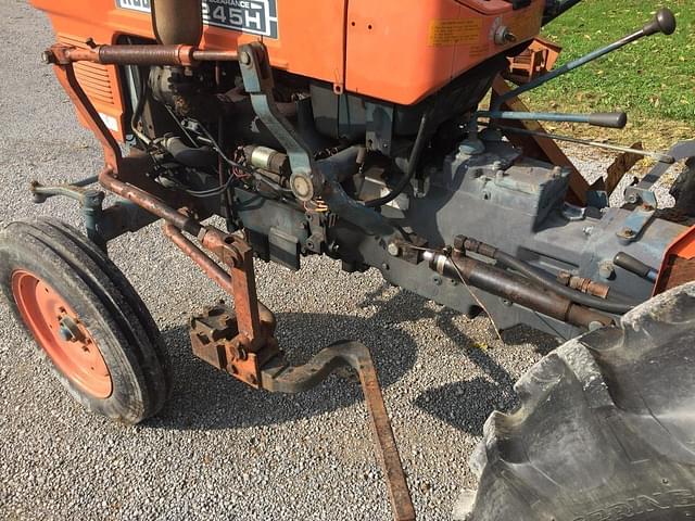 Image of Kubota L245H equipment image 4