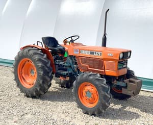 1983 Kubota L275 Image