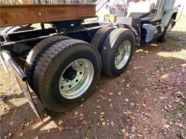 Image of Mack R686ST equipment image 1