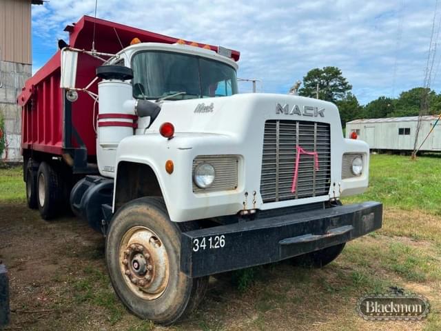 Image of Mack R686ST equipment image 1