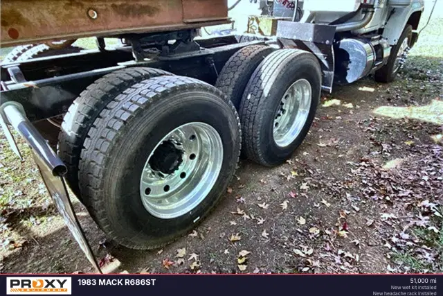 Image of Mack R686ST equipment image 1