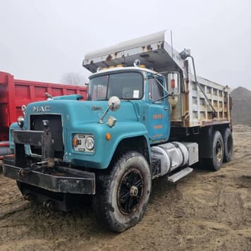 Main image Mack R686SX