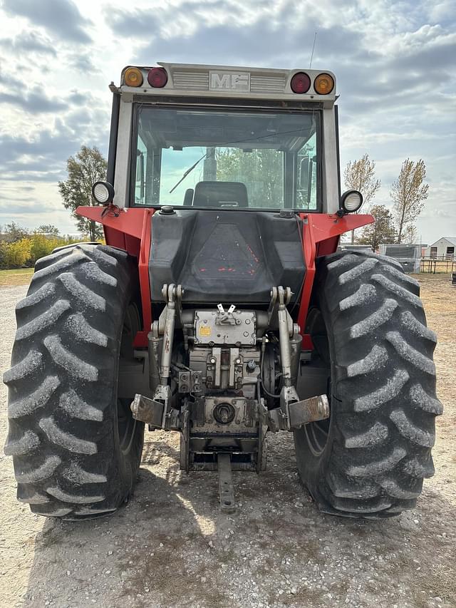 Image of Massey Ferguson 2745 equipment image 3