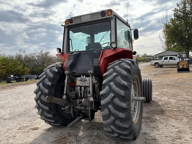 Image of Massey Ferguson 2745 equipment image 2