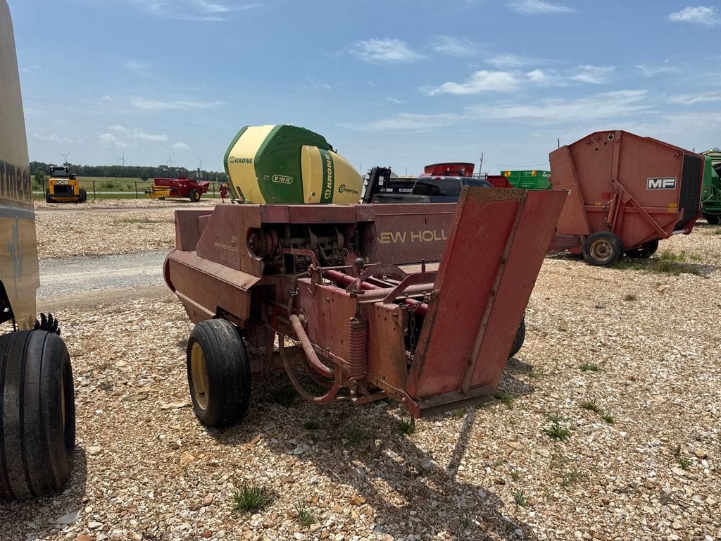 Main image New Holland 311