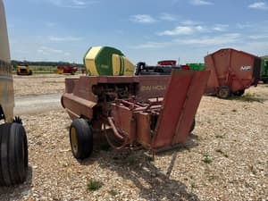 1983 New Holland 311 Image