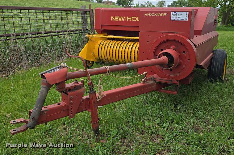 Image of New Holland 311 Primary image