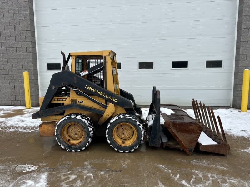 Image of New Holland L455 Primary image