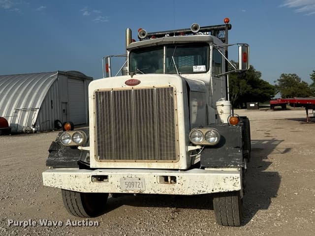 Image of Peterbilt 353 equipment image 1