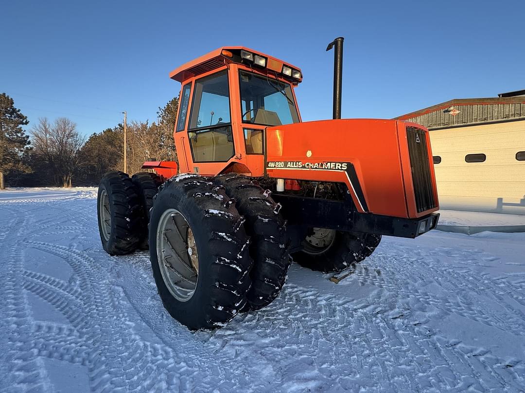 Image of Allis Chalmers 4W-220 Primary image