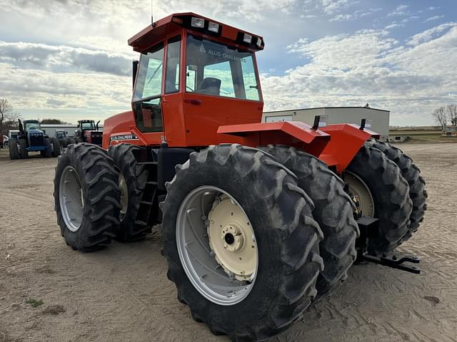 Image of Allis Chalmers 4W-220 equipment image 2