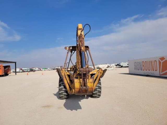 Image of Case 580 Super E equipment image 3