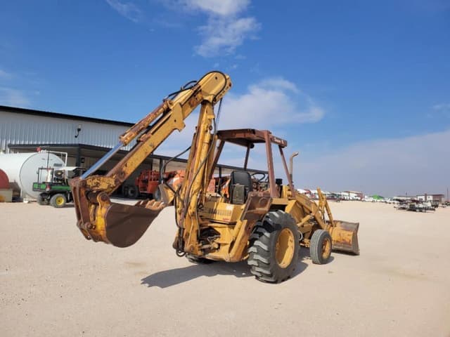 Image of Case 580 Super E equipment image 4