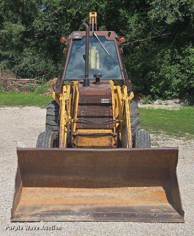 Image of Case 580E equipment image 1