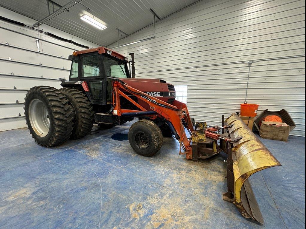 Image of Case IH 2594 Primary image