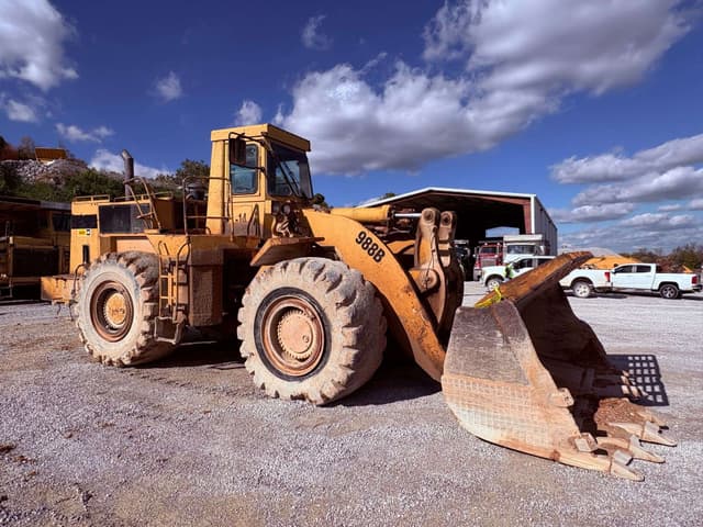 Image of Caterpillar 988B equipment image 4