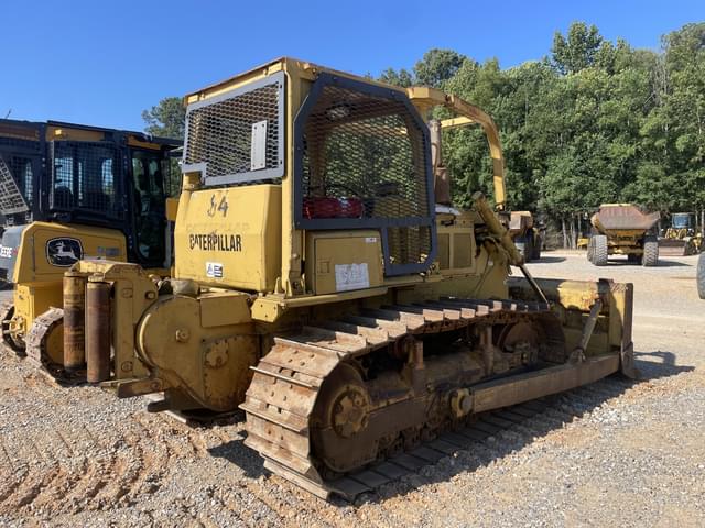 Image of Caterpillar D6D equipment image 2