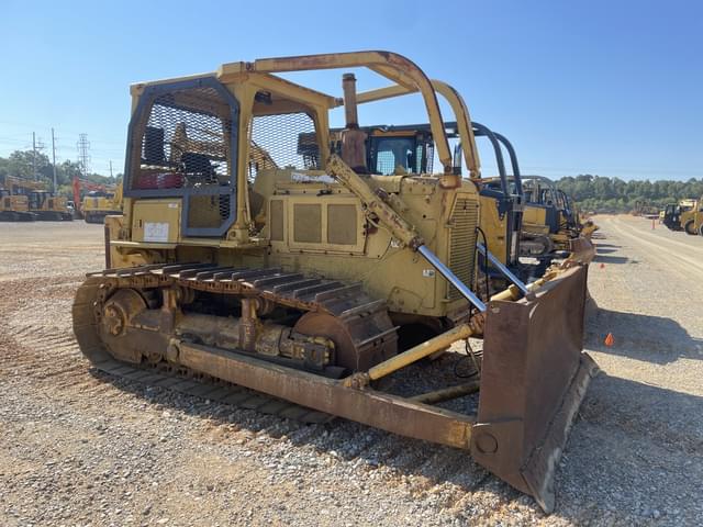 Image of Caterpillar D6D equipment image 3