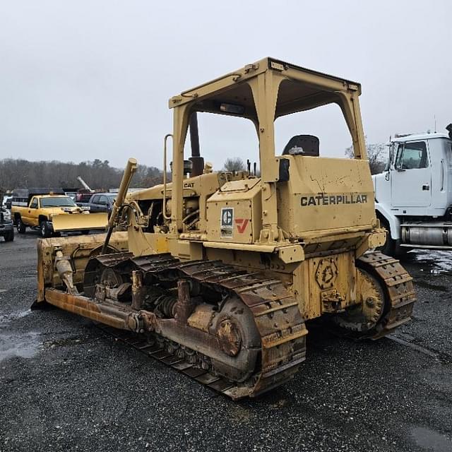 Image of Caterpillar D6D equipment image 1