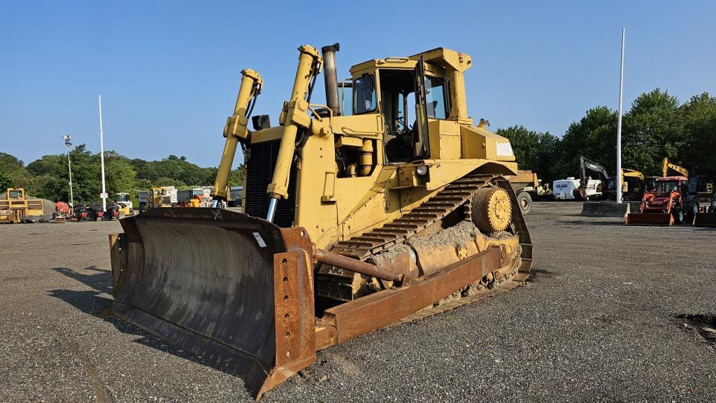 Main image Caterpillar D8