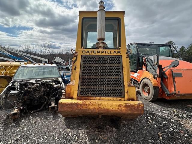Image of Caterpillar 943LGP equipment image 3