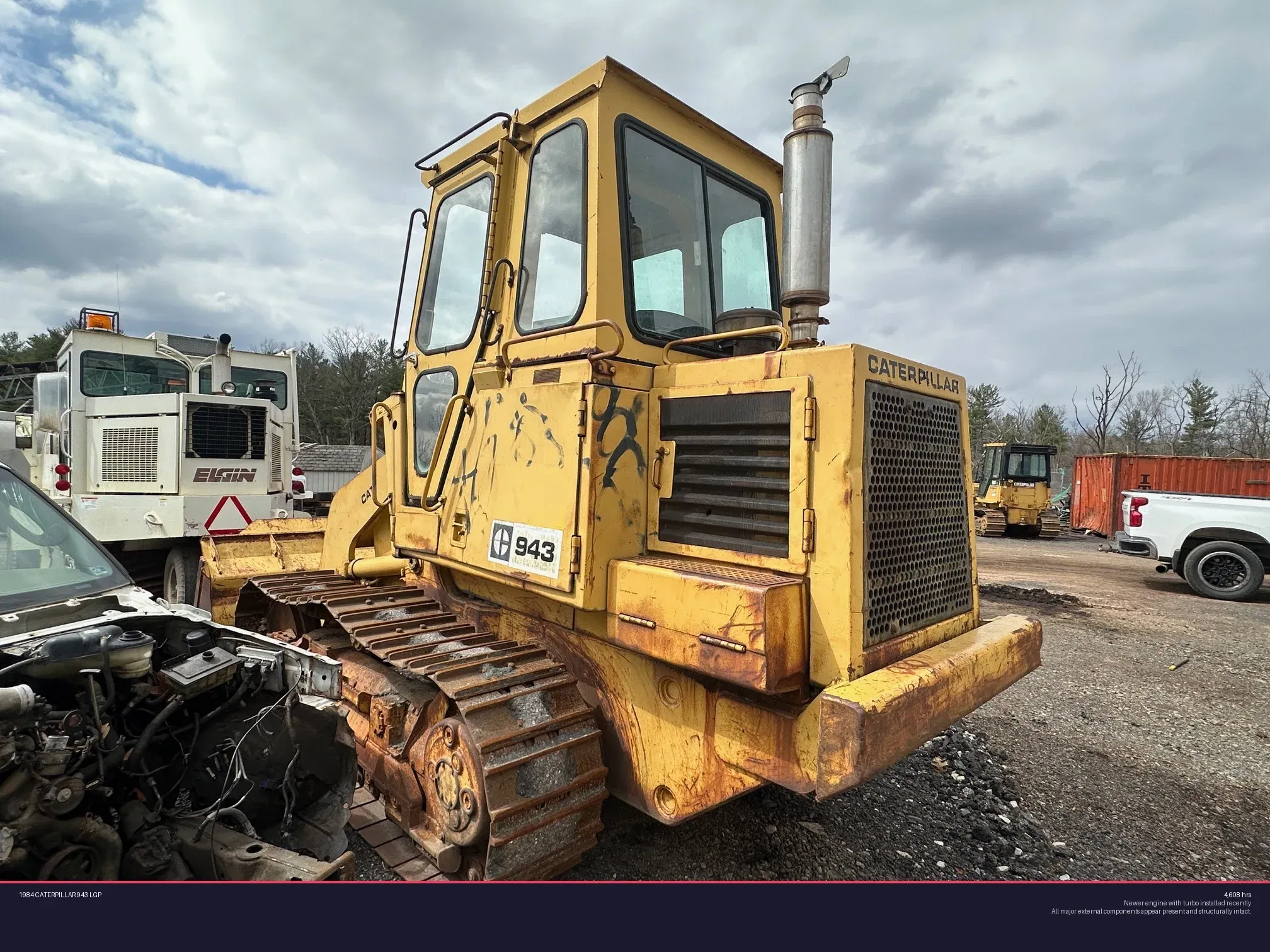 1984 Caterpillar 943LGP Equipment Image0