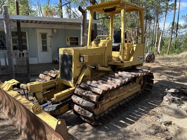 Image of Caterpillar D3B equipment image 1