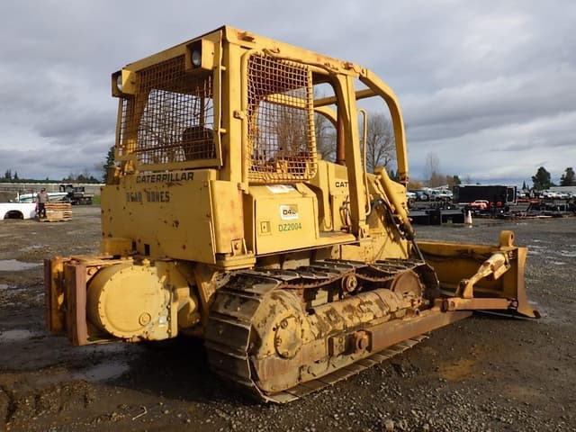 Image of Caterpillar D4E equipment image 4
