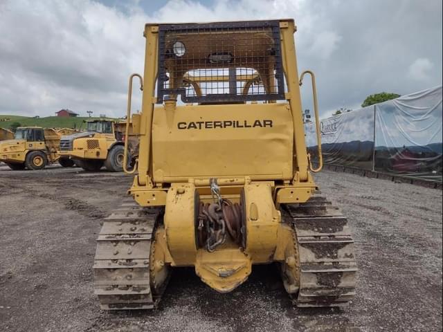 Image of Caterpillar D6D equipment image 3