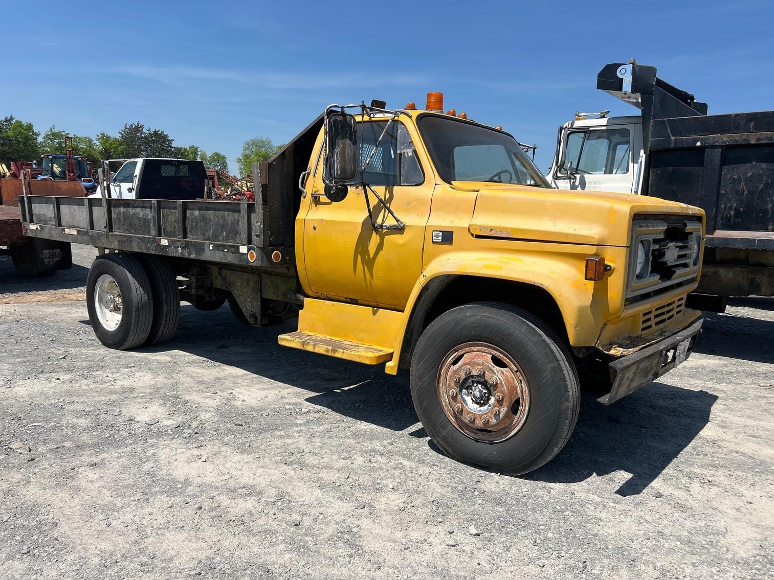 1984 Chevrolet C60 Equipment Image0