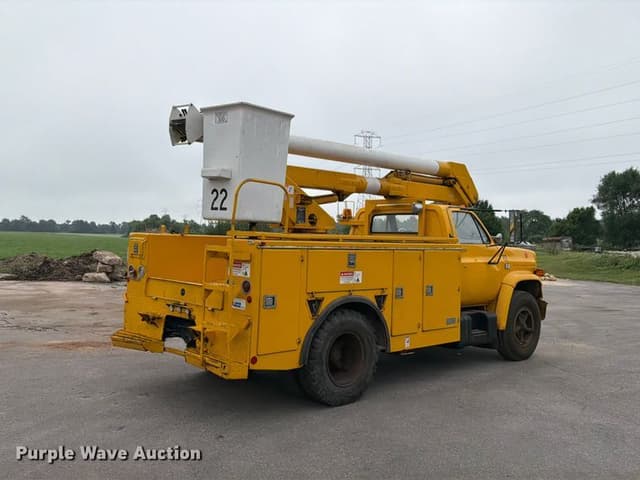 Image of Chevrolet C70 equipment image 4