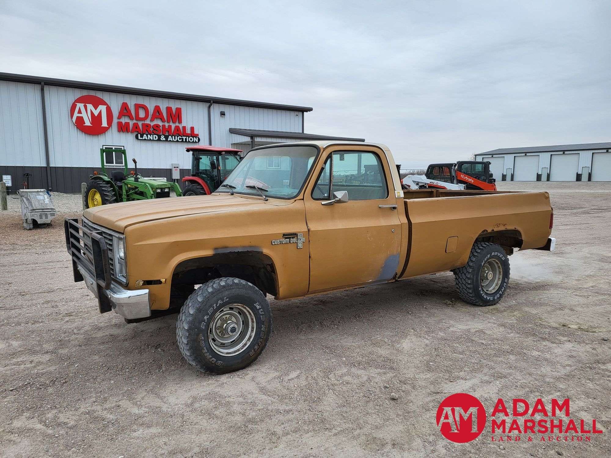 1984 Chevrolet Custom Deluxe 10 Equipment Image0