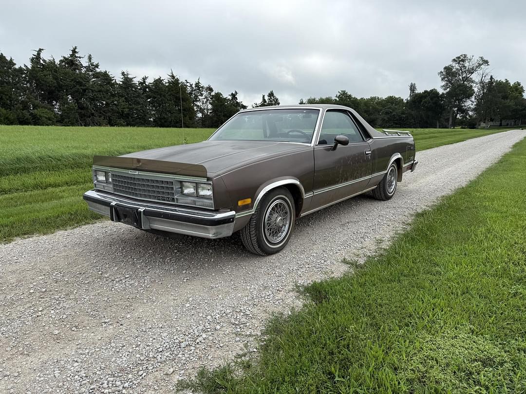 Image of Chevrolet El Camino Primary image