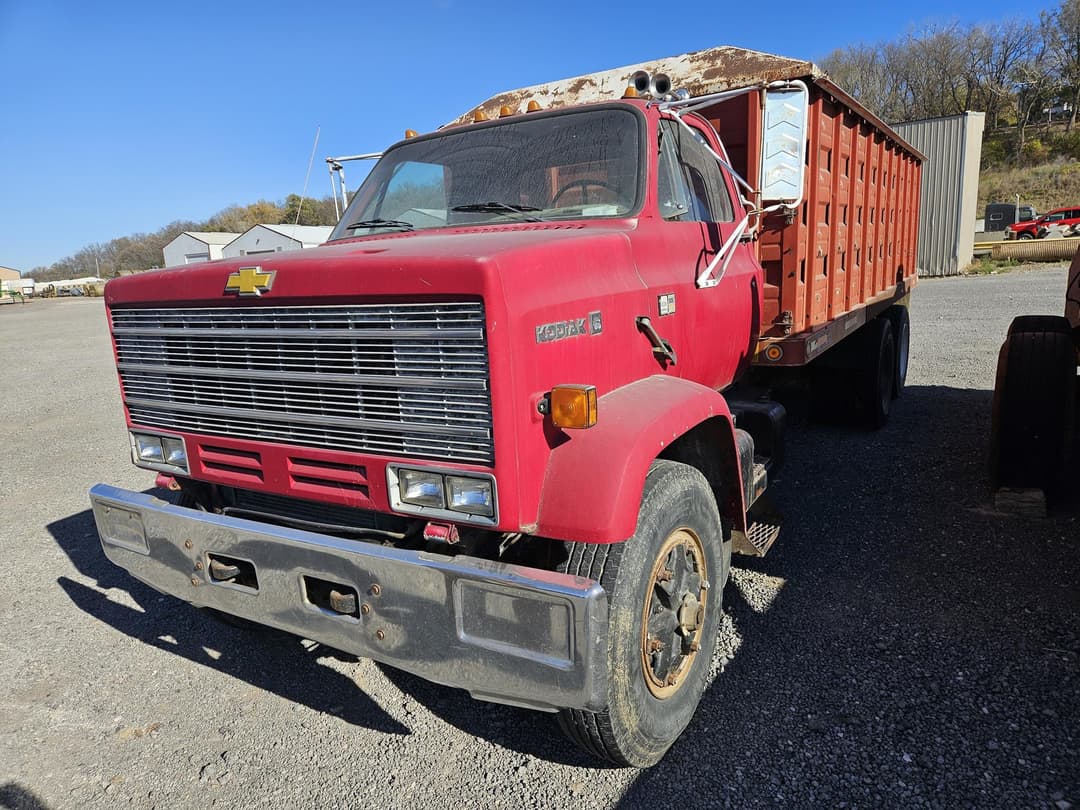 Image of Chevrolet Kodiak Primary image