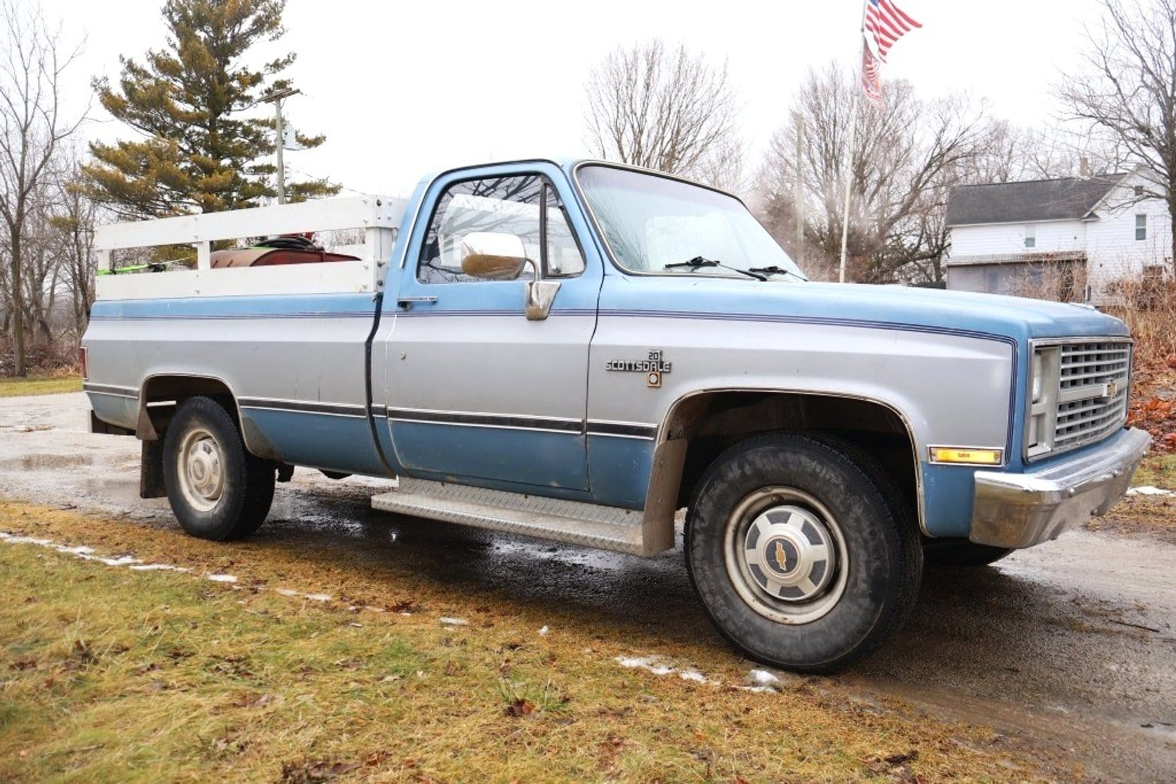 1984 Chevrolet Scottsdale 20 Equipment Image0