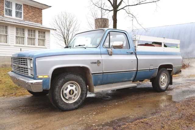 Image of Chevrolet Scottsdale 20 equipment image 2