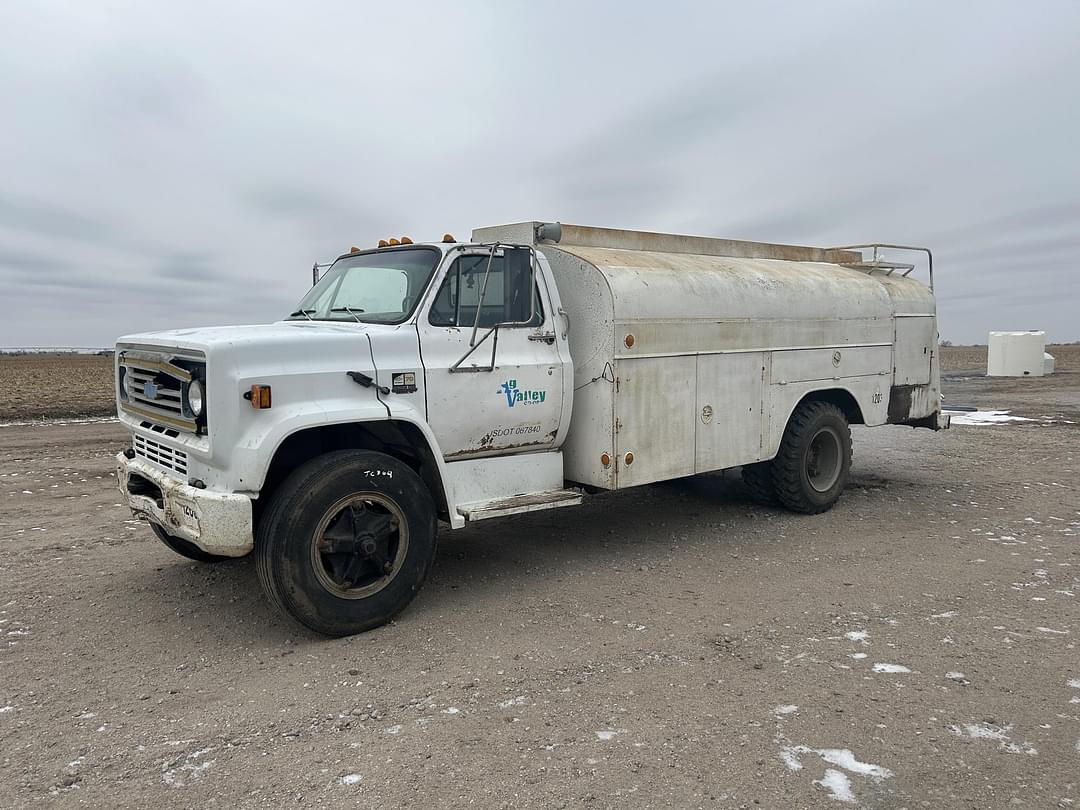 Image of Chevrolet C6500 Primary image