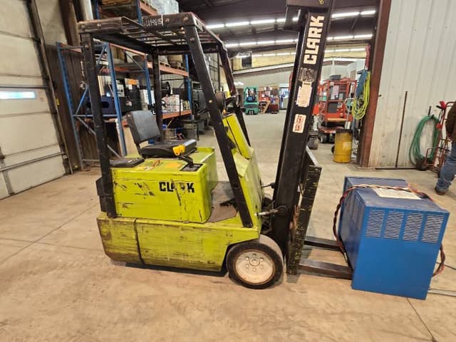 Image of Clark TM15 equipment image 2