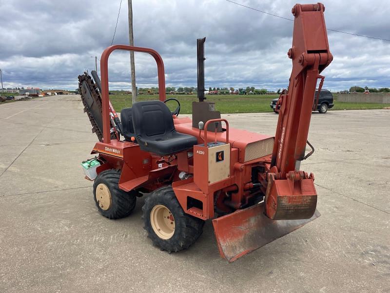 Image of Ditch Witch 2310 Primary image