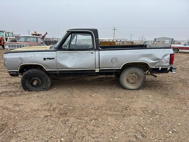 Image of Dodge Ram 1500 equipment image 1